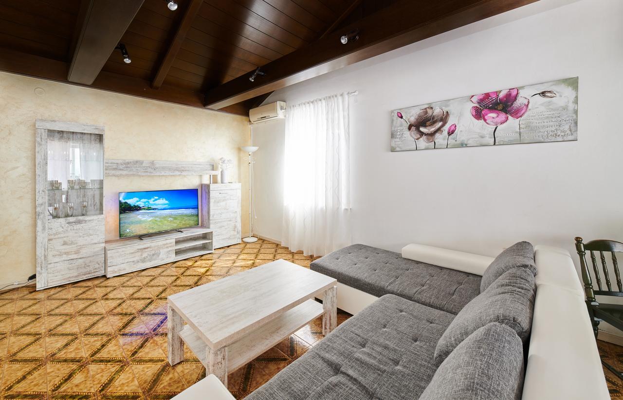 Apartments Gvarda Umag Zewnętrze zdjęcie