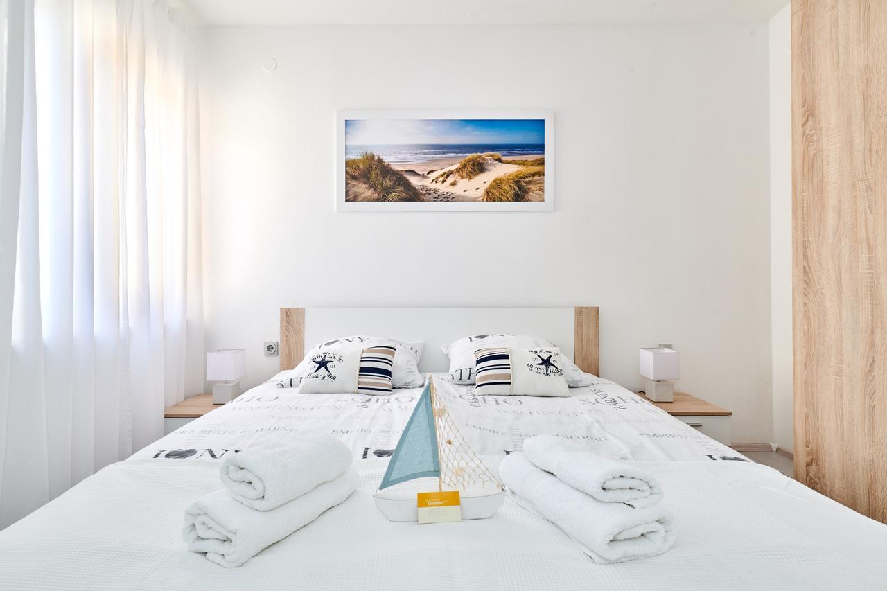 Apartments Gvarda Umag Zewnętrze zdjęcie